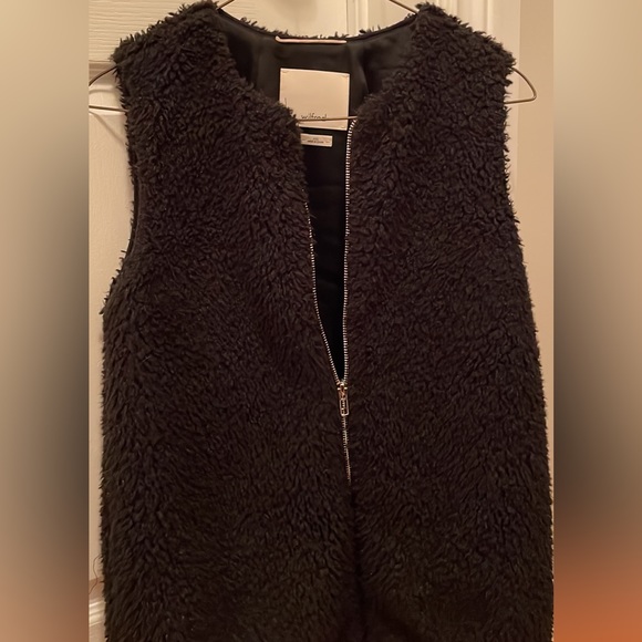 Aritzia Wilfred Chatou Sherpa Vest - Picture 1 of 6